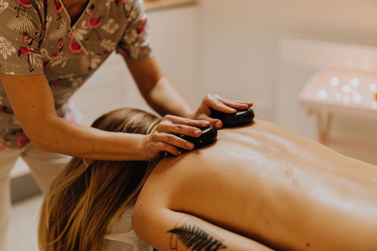 Hot stone massage treatment
